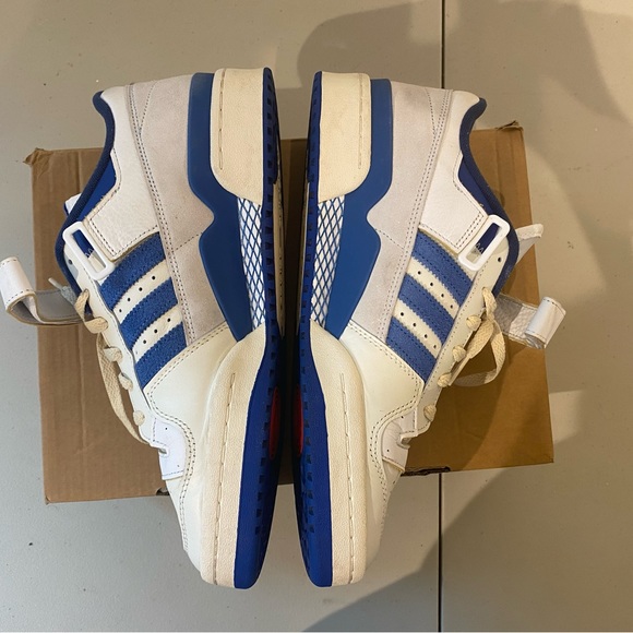 Adidas Forum Low 84 - Blue Thread - Picture 4 of 7
